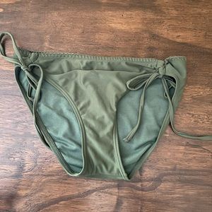 Green bikini bottoms!